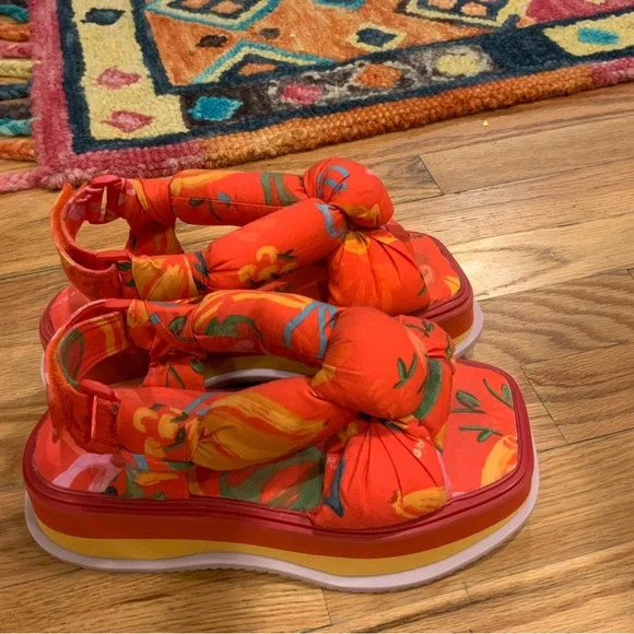 FARM Rio Red Floral Platform Sandals - Picture 2 of 12